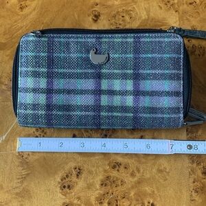 NWOT Buxton Ladies Wallet
